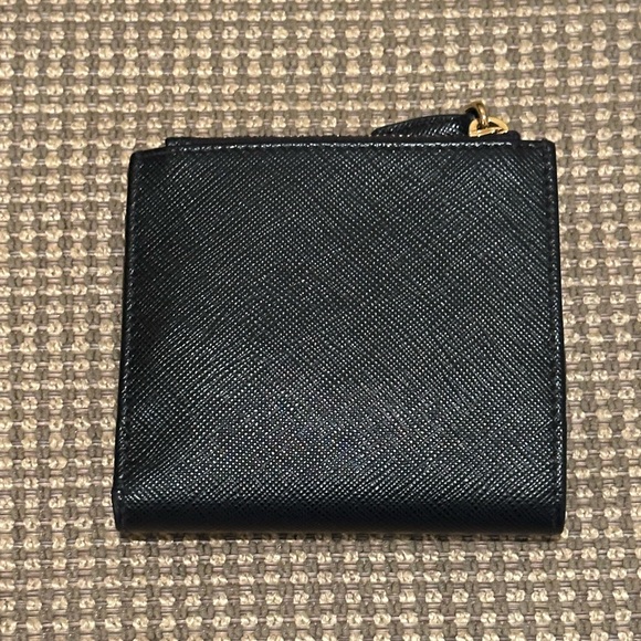 Authentic Prada Small Saffiano Leather Wallet - Picture 7 of 11